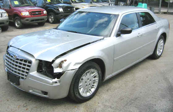 2007 Chrysler 300 hemi blue book #5